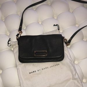Marc Jacobs Small Cross Body Purse - Black